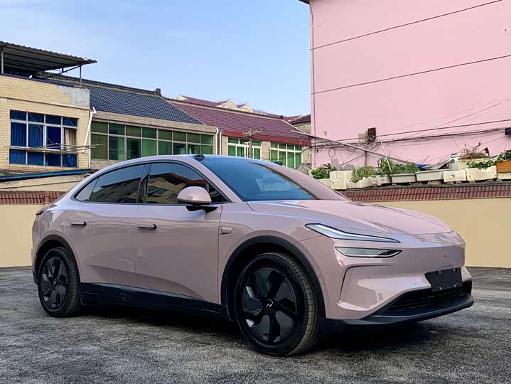 Фото 3 - Nio Onvo L60