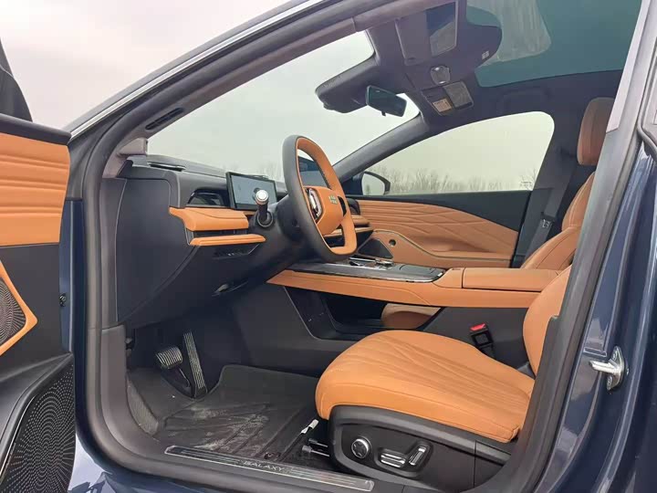 Фото 4 - Geely Galaxy Starshine 8 EM-i