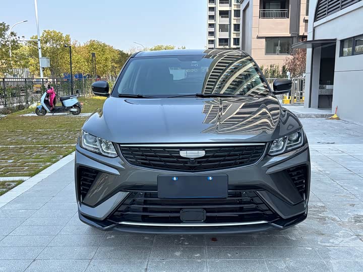 Фото 2 - Geely Coolray