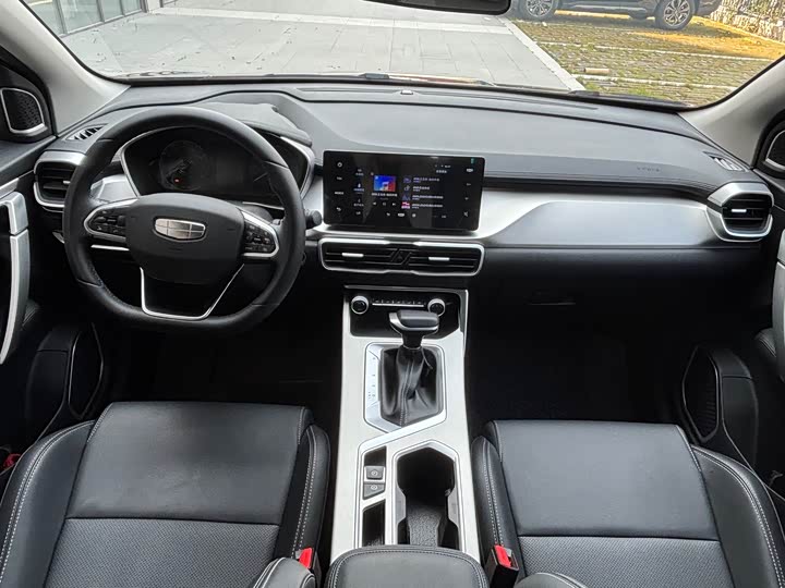 Фото 6 - Geely Coolray