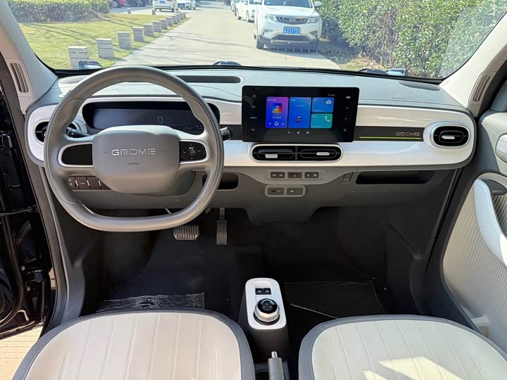 Фото 5 - Geely Galaxy Panda Mini