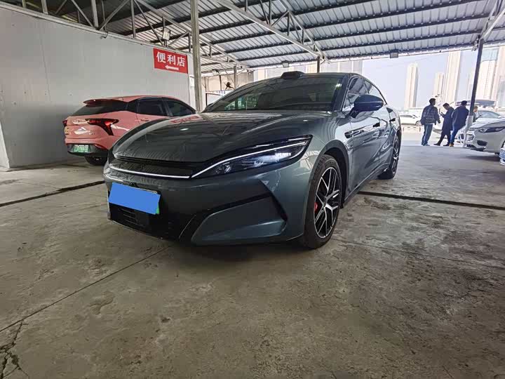Фото 1 - BYD Han L