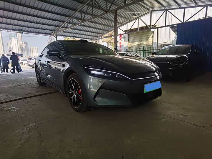 Фото 3 - BYD Han L