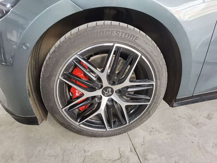 Фото 6 - BYD Han L