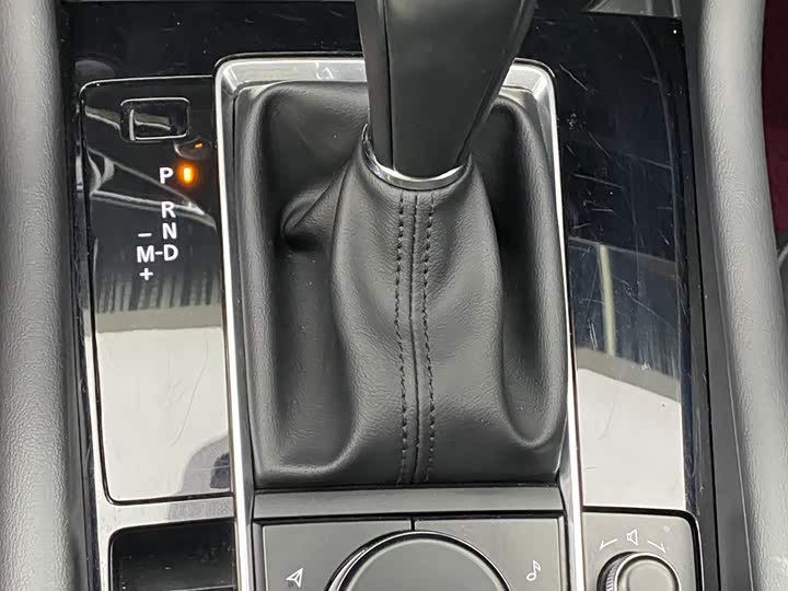 Фото 7 - Mazda 3 (Axela)