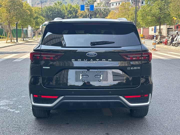 Фото 9 - Ford Equator Sport