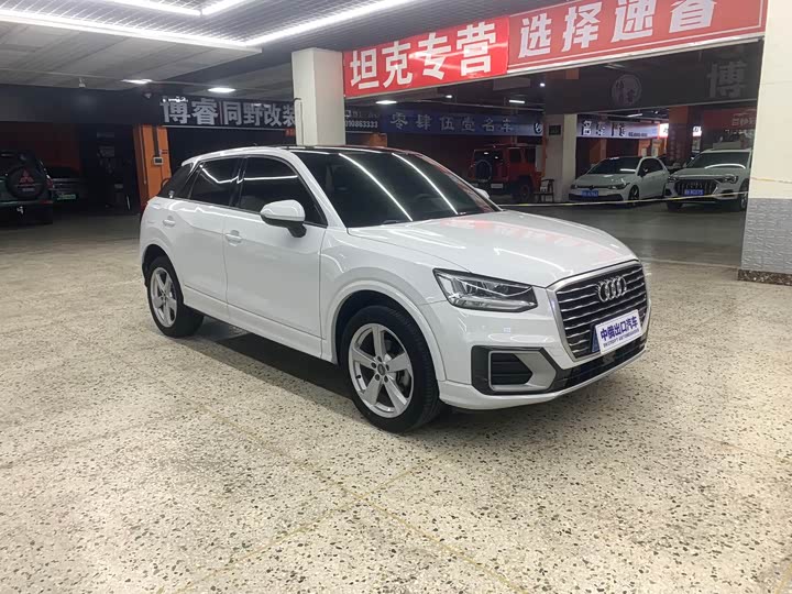 Фото 3 - Audi Q2L