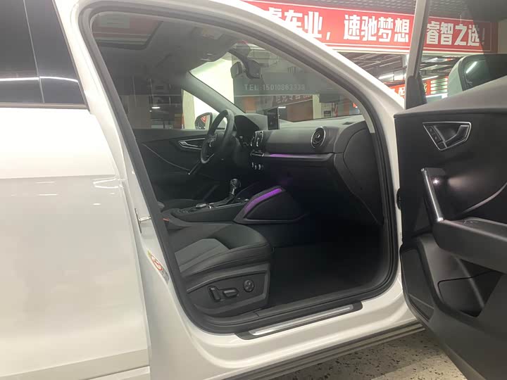 Фото 9 - Audi Q2L