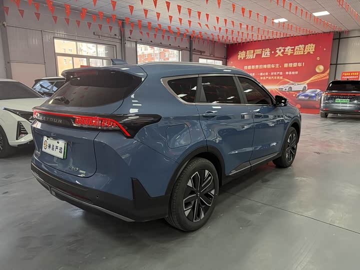 Фото 6 - Jetour Shanhai L7