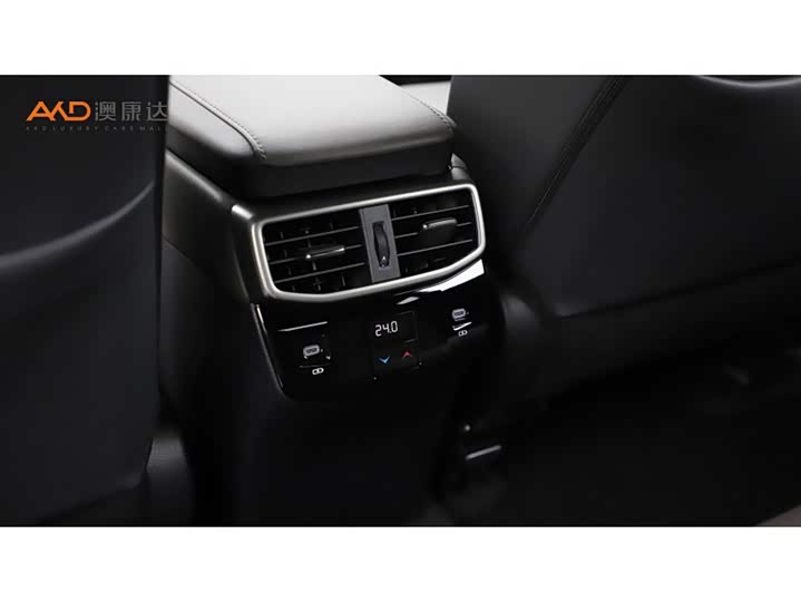 Фото 9 - Lexus RX