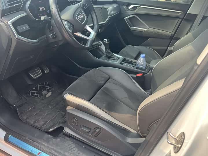 Фото 7 - Audi Q3