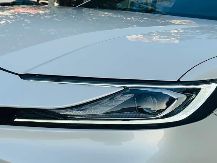 Фото 7 - Toyota Camry