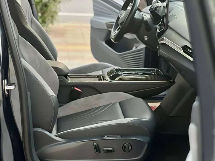 Фото 5 - Volkswagen ID.4 Crozz