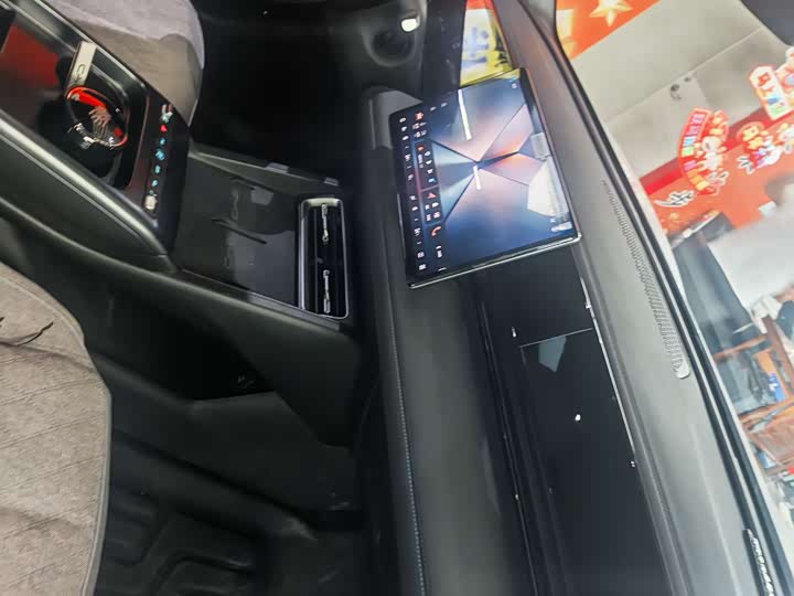 Фото 6 - BYD Qin L