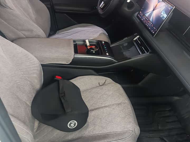 Фото 7 - BYD Qin L