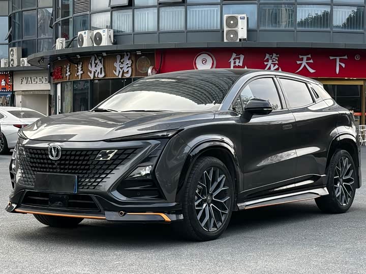 Фото 1 - Changan UNI-T