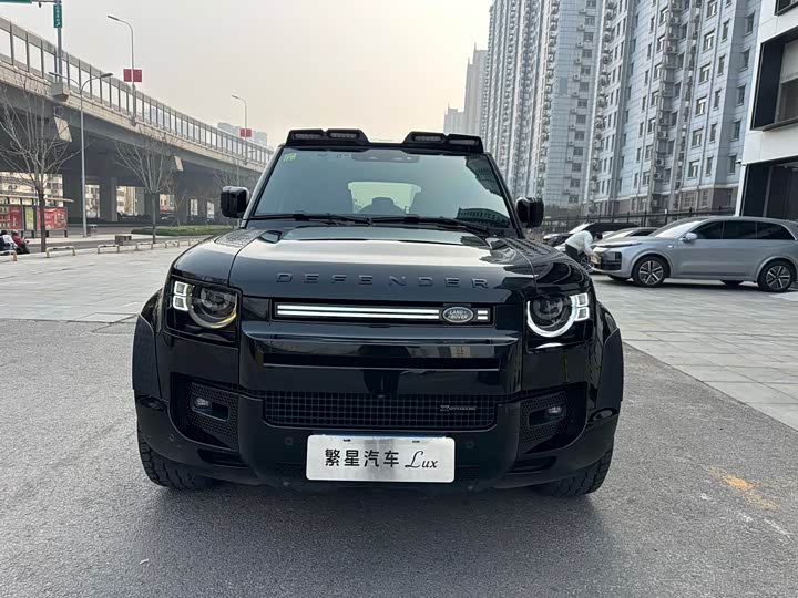 Фото 1 - Land Rover Defender