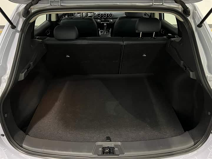 Nissan Qashqai 2025 2025款 荣誉 2.0L CVT XV+领先版