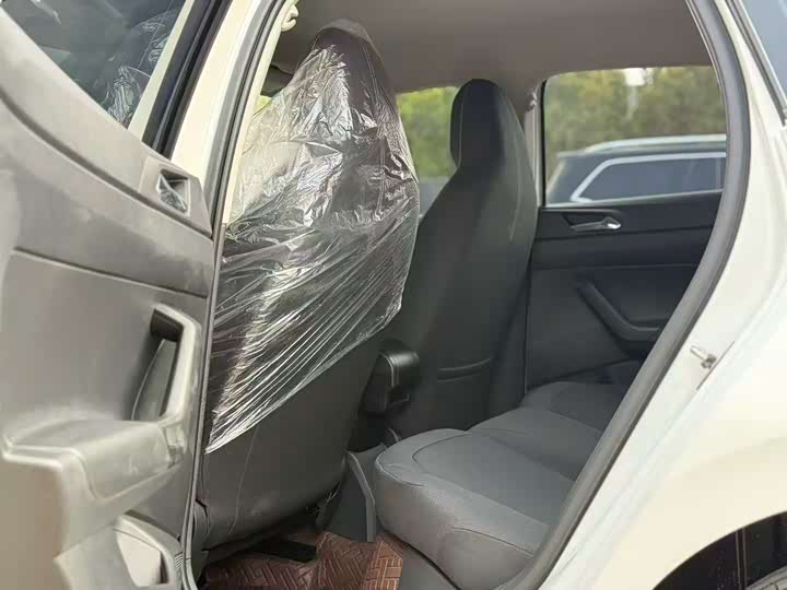 Фото 6 - Volkswagen Polo