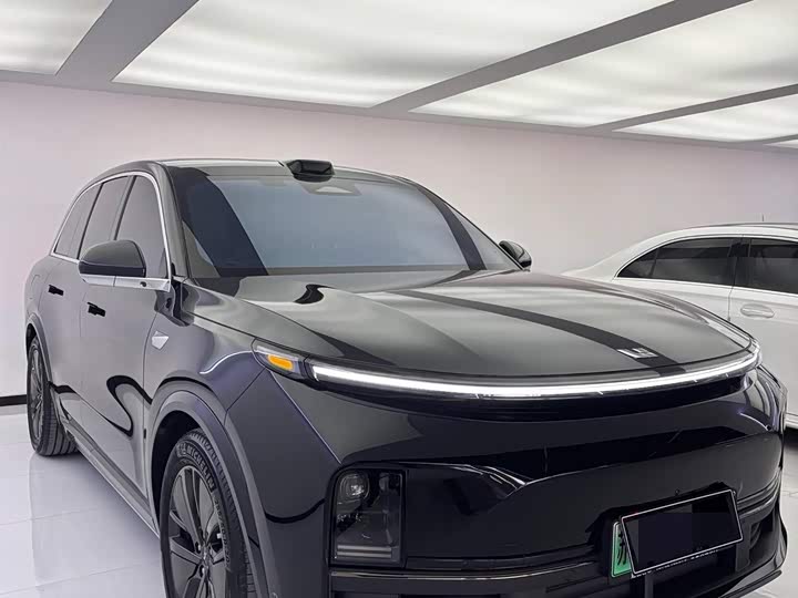 Фото 6 - LiXiang L8