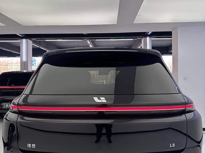 Фото 7 - LiXiang L8