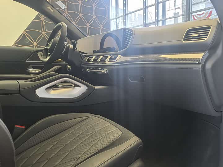 Photo 8 - Mercedes-Benz GLS-Class AMG