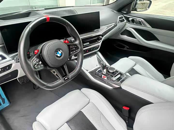 Photo 5 - BMW M4