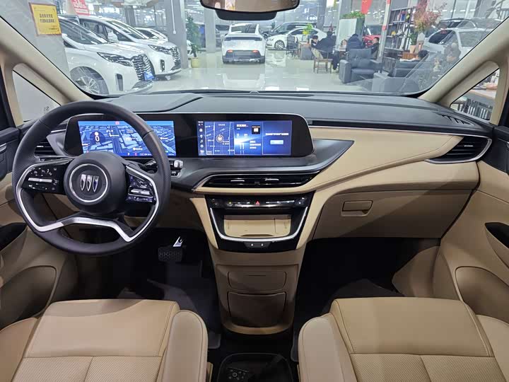 Фото 4 - Buick GL8 Hybrid