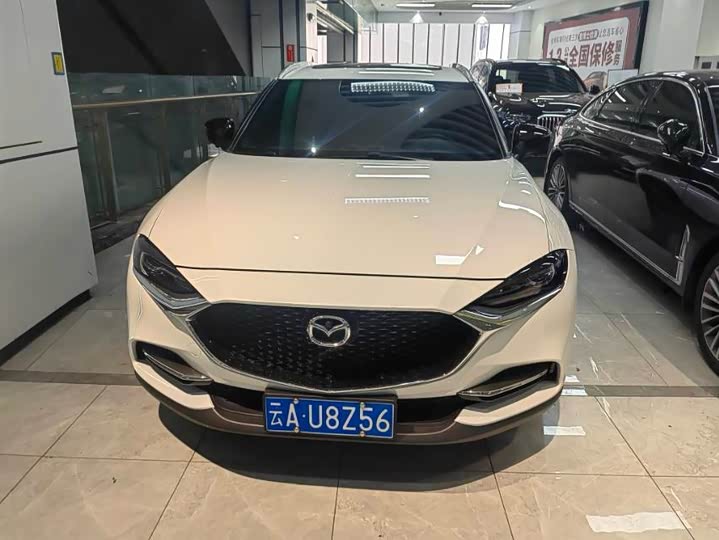 Фото 2 - Mazda CX-4