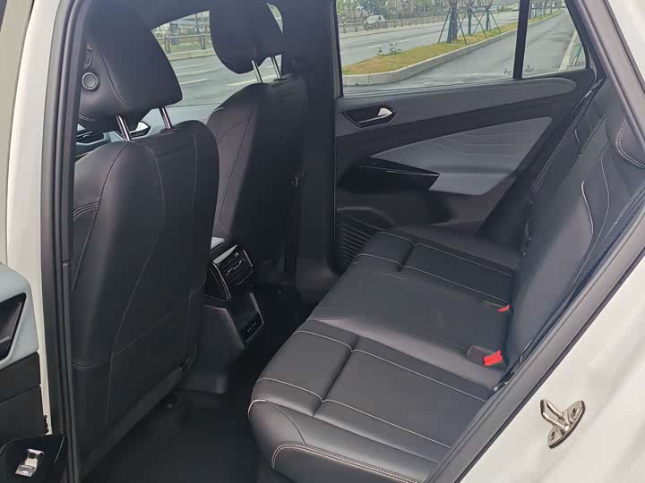 Фото 5 - Volkswagen ID.4 X