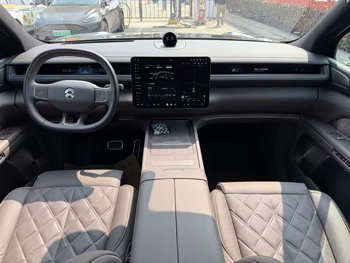 Фото 8 - Nio ES8