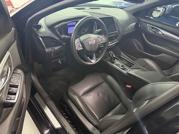 Photo 4 - Cadillac CT5