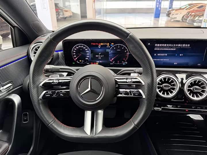 Фото 7 - Mercedes-Benz A-Class