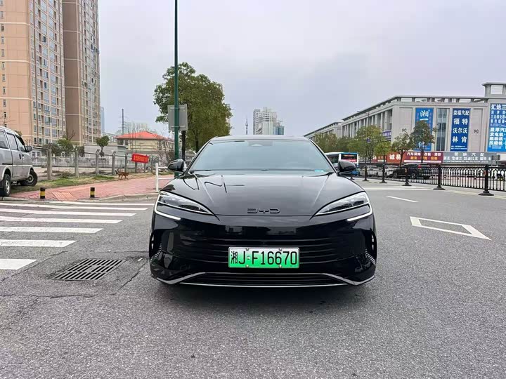 Фото 2 - BYD Seal 07 DM-i Hybrid