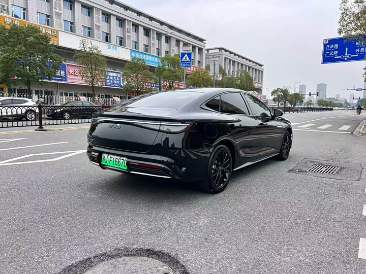 Фото 7 - BYD Seal 07 DM-i Hybrid