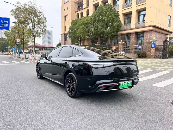 Фото 9 - BYD Seal 07 DM-i Hybrid