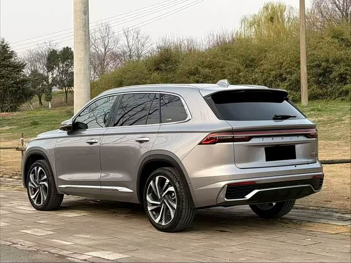 Фото 8 - Geely Monjaro