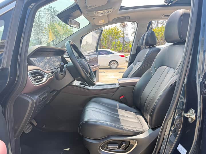 Фото 8 - GAC Trumpchi M6