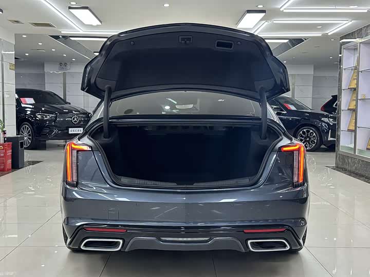 Photo 7 - Cadillac CT5