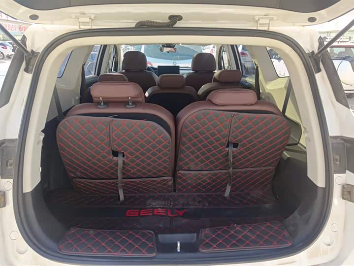 Фото 4 - Geely Okavango