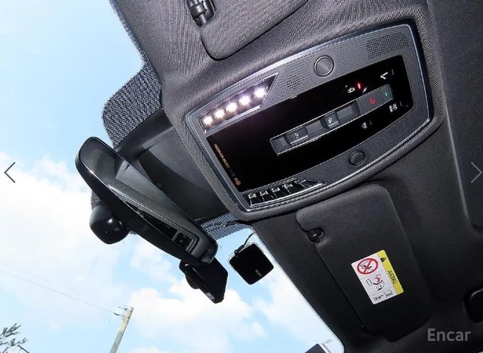 Фото 14 - Audi A8