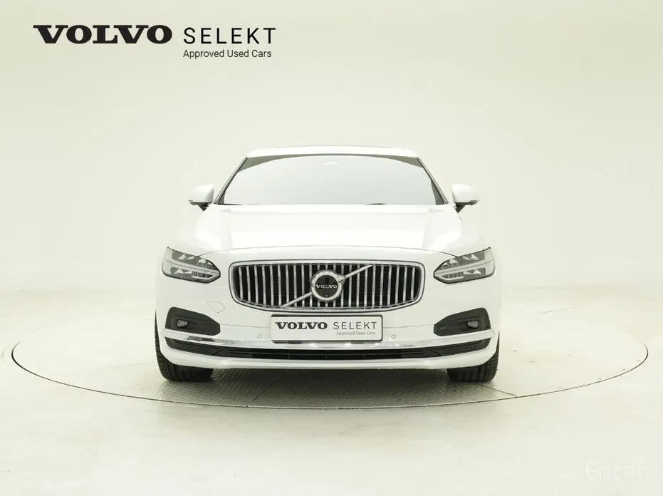 Фото 3 - Volvo S90