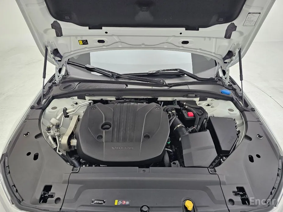 Фото 6 - Volvo S90