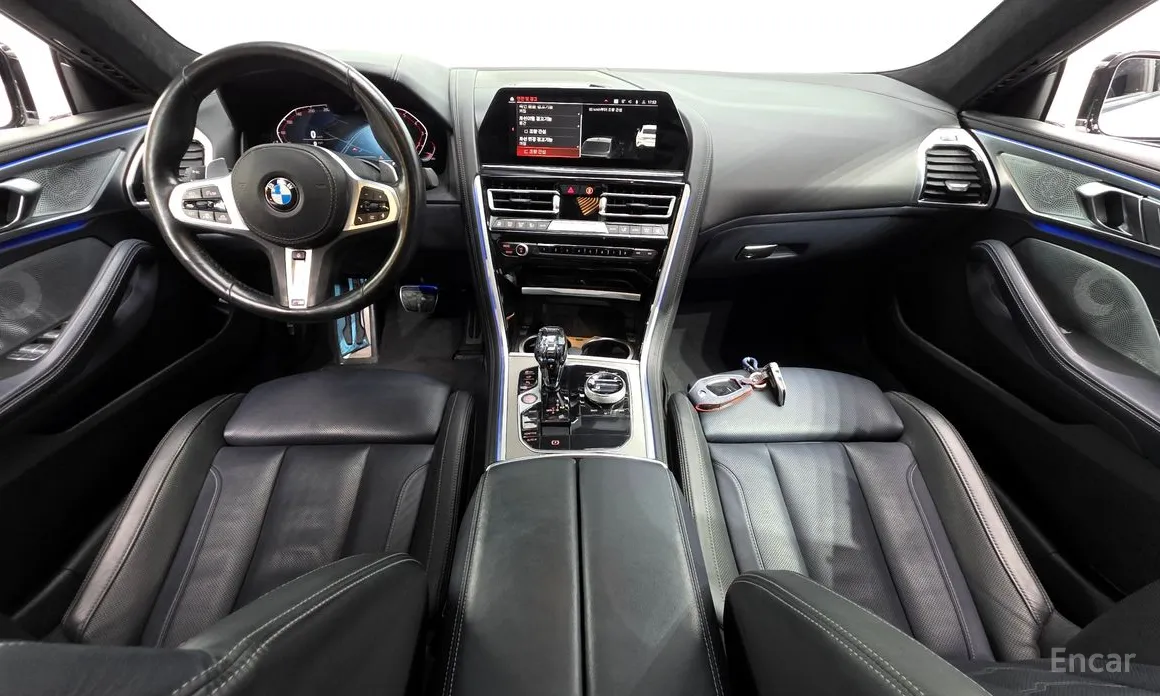 Photo 7 - BMW 8 Series