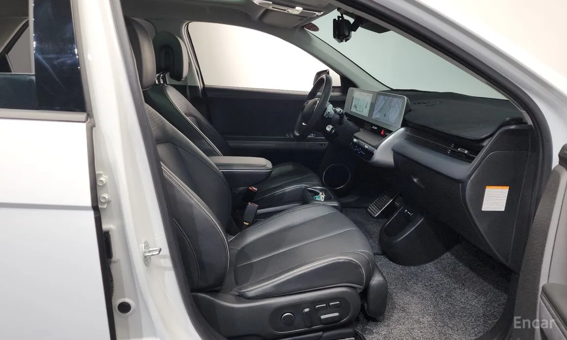 Photo 11 - Hyundai Ioniq 5