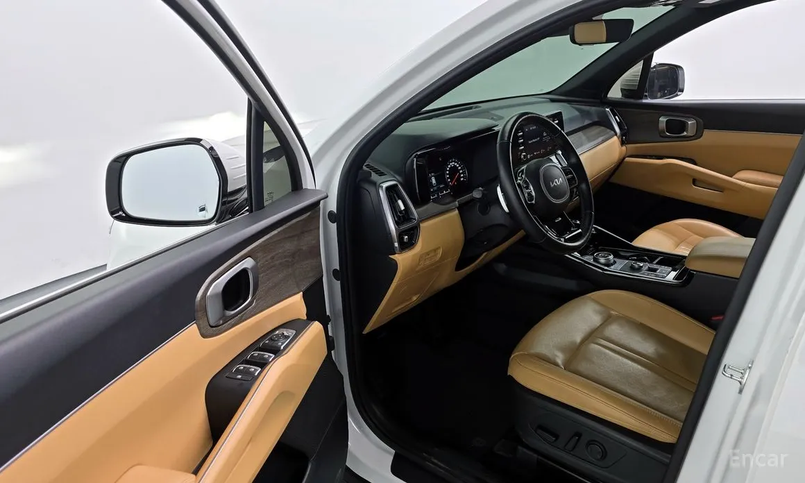 Фото 10 - Kia Sorento