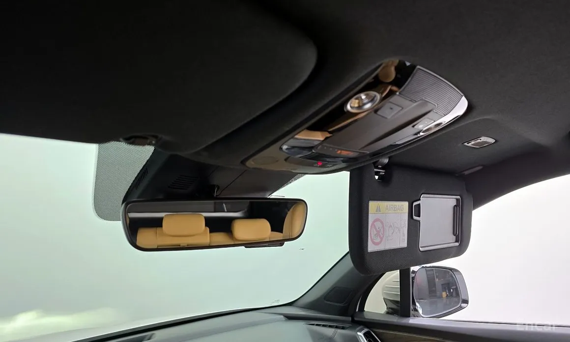 Фото 18 - Kia Sorento