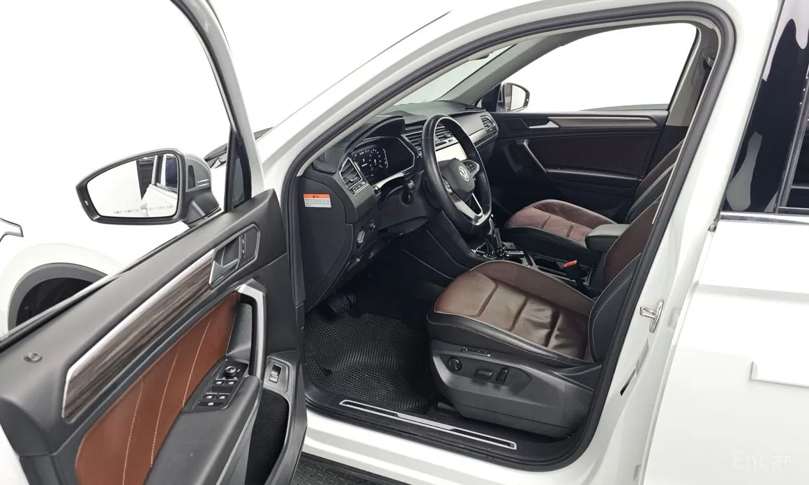 Фото 10 - Volkswagen Tiguan