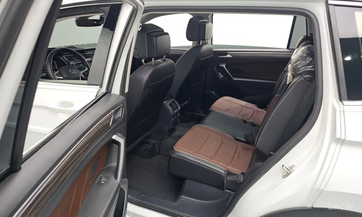 Фото 13 - Volkswagen Tiguan