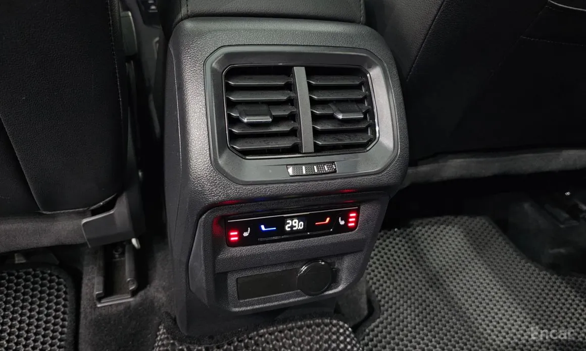 Фото 19 - Volkswagen Tiguan